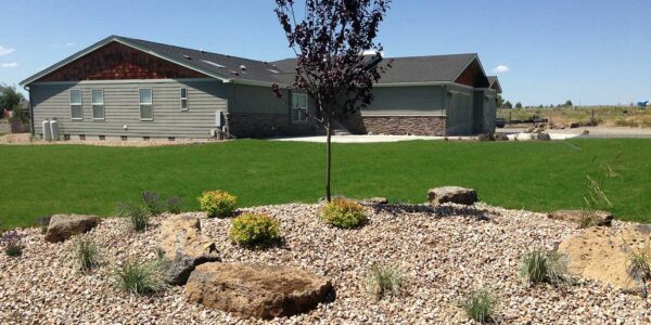 lawn maintenance hardscapes new construction bend oregon
